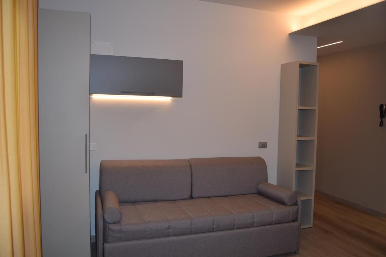 Orchidea Marina Aparthotel Tirrenia Eksteriør bilde